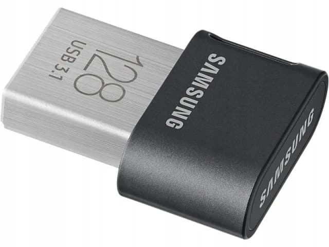 Jakiego pendrive kupić, aby uniknąć rozczarowania i zaoszczędzić?