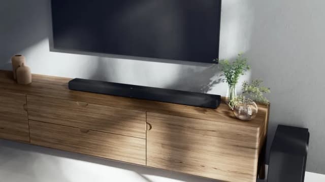 Jak podłączyć soundbar do starego telewizora bez problemów z dźwiękiem